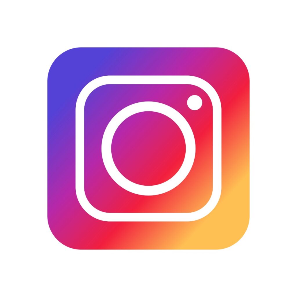 follow Aamaas store on Instagram